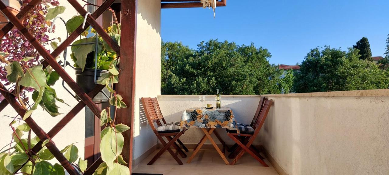 Green Villa Banjole Exterior photo